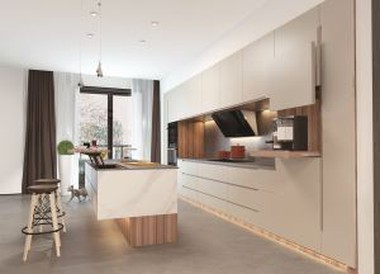 Lacquer Painting Kitchen Cabinetry